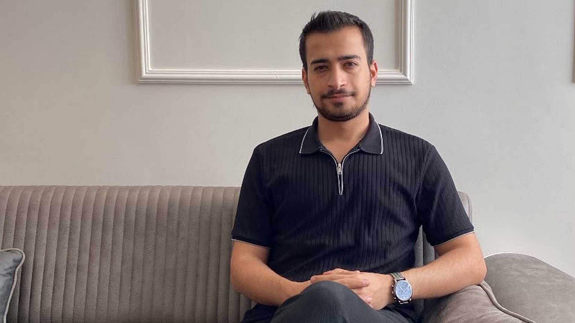 İnsan Neden Bazen Kendi Hayatının Seyircisi Gibi Hisseder?